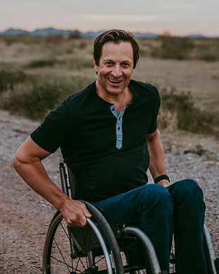 c04e84_5a1f3000e1fc441397e9fd1e1d45844dm