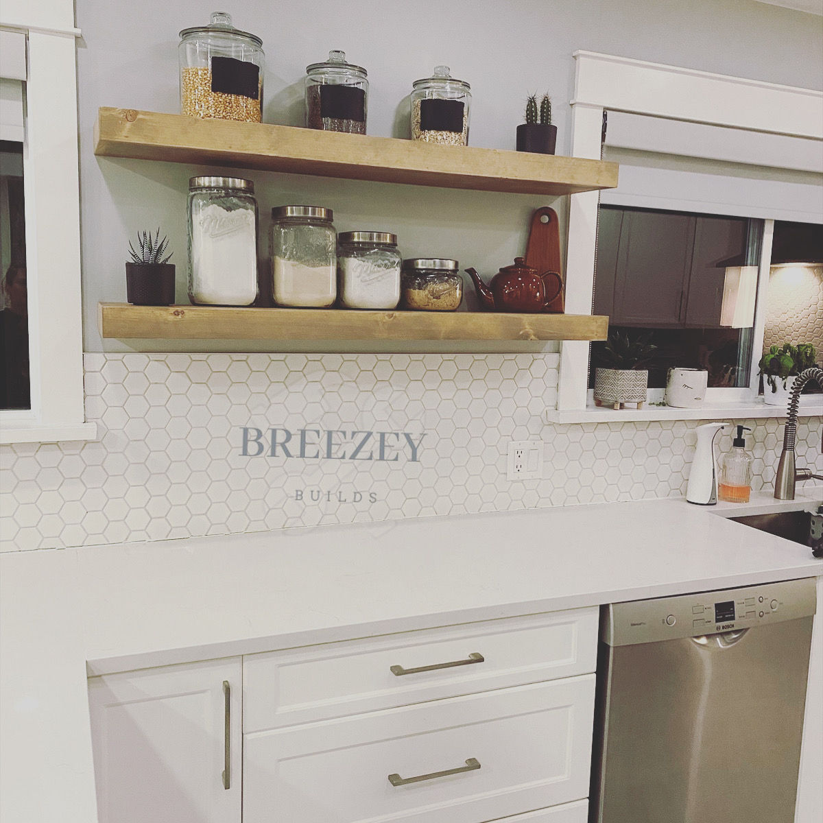 Floating Shelves/Mantles