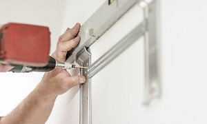 cours, installation étagères, diy, fixer, percer