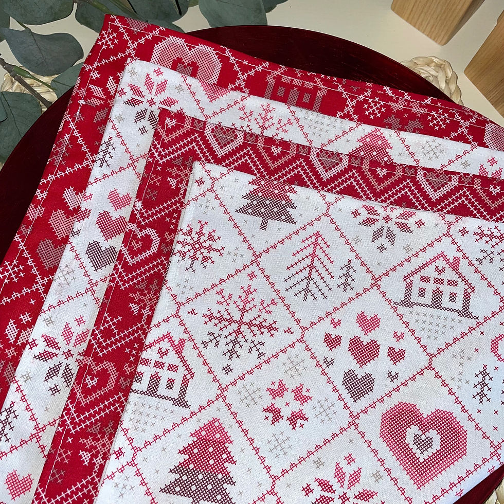 Thumbnail: Festive Red Berries Reusable Fabric Crackers - Set of 2 Forest Theme