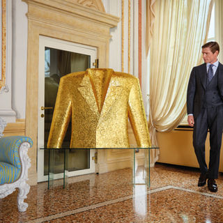 Cesare Attolini チェザレ アットリーニ スーツ 46 ここぞの勝負時には「アットリーニ」と「キートン」のスーツの安心感