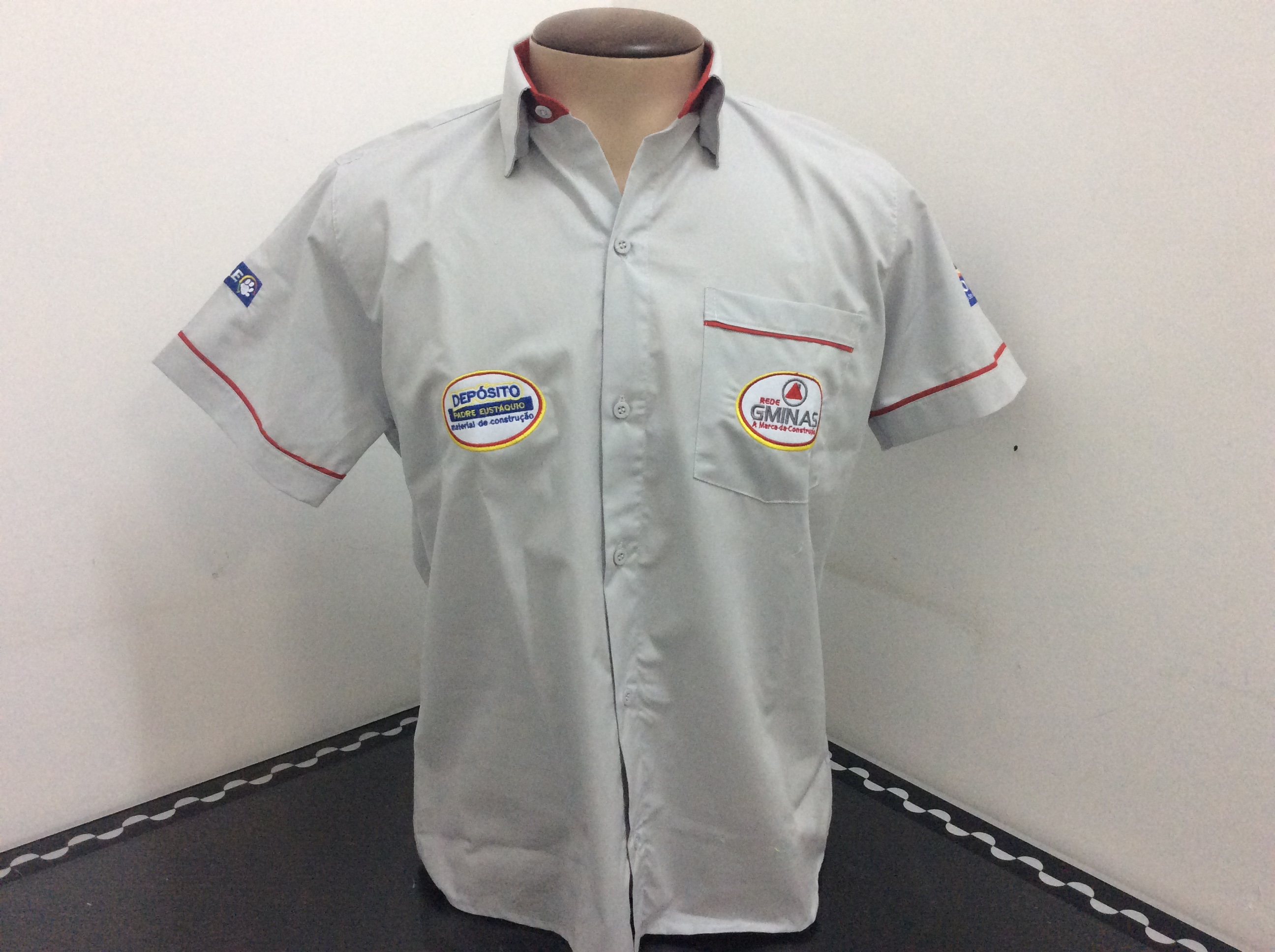 CAMISA SOCIAL BORDADA