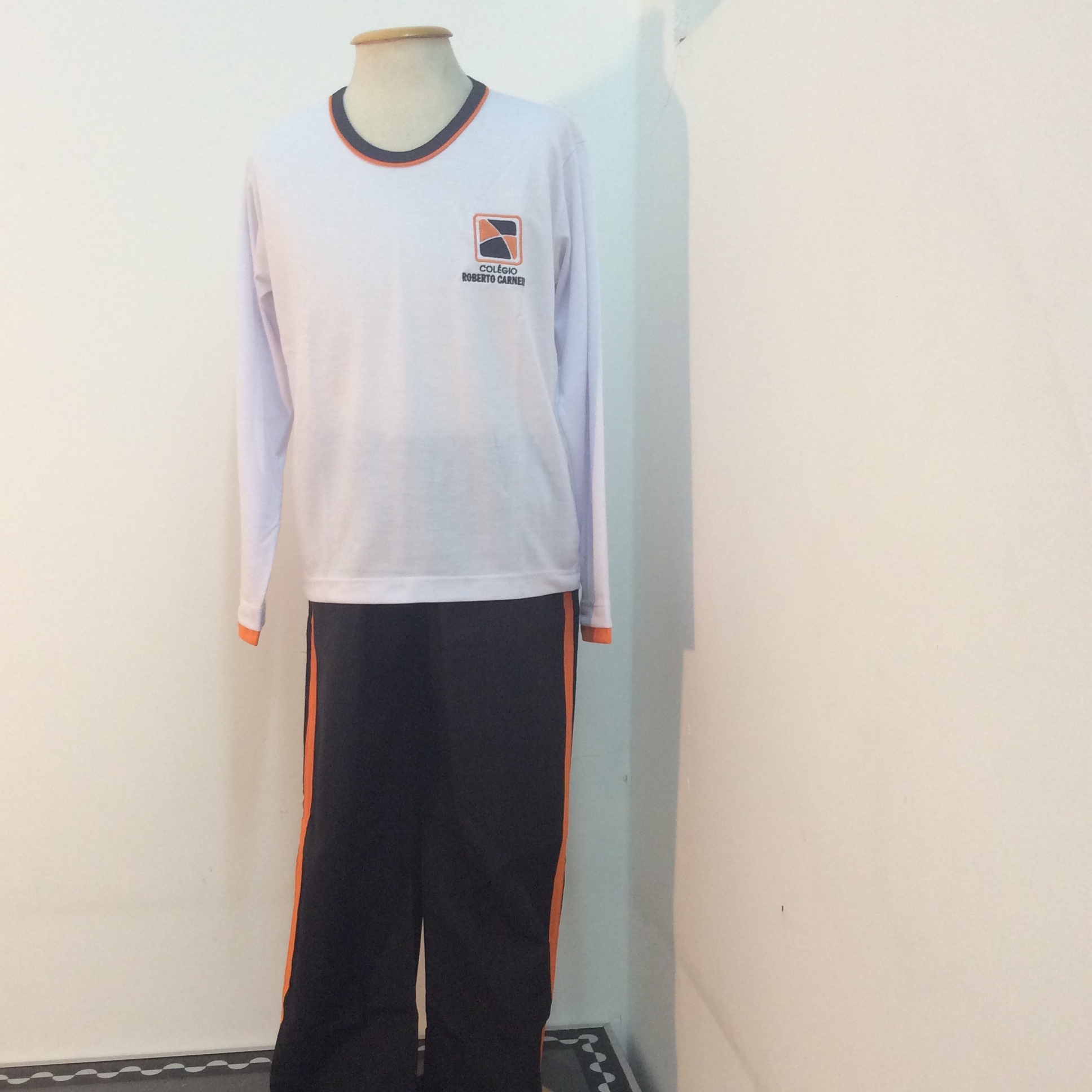 Conjunto Roberto Carneiro