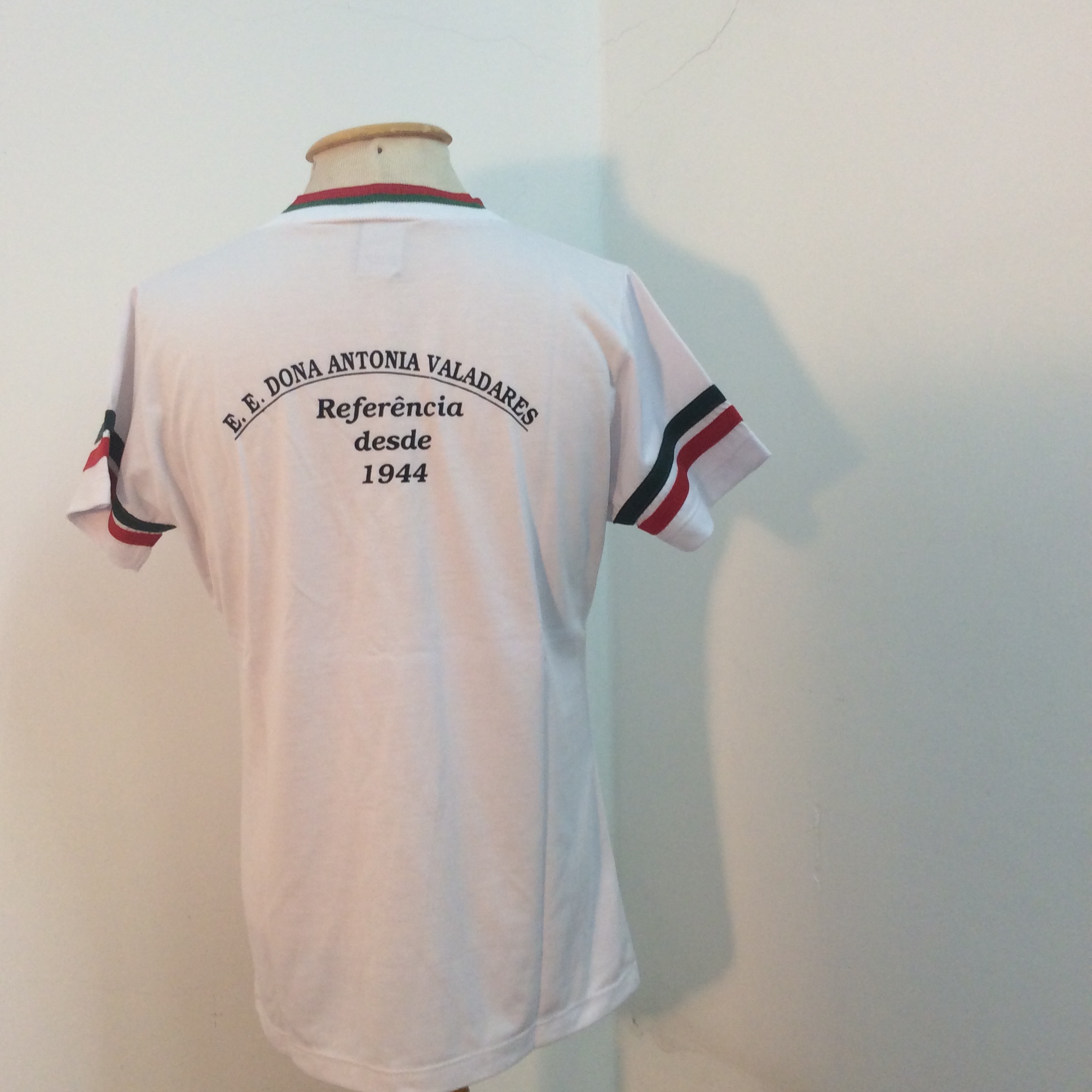 Costa Camisão D.Antonia Valadares.