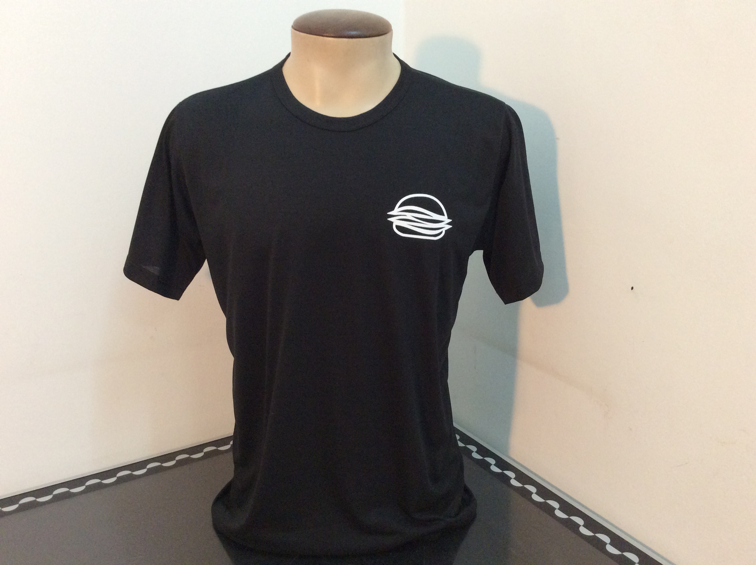 CAMISÃO PV PRETO SILKADO