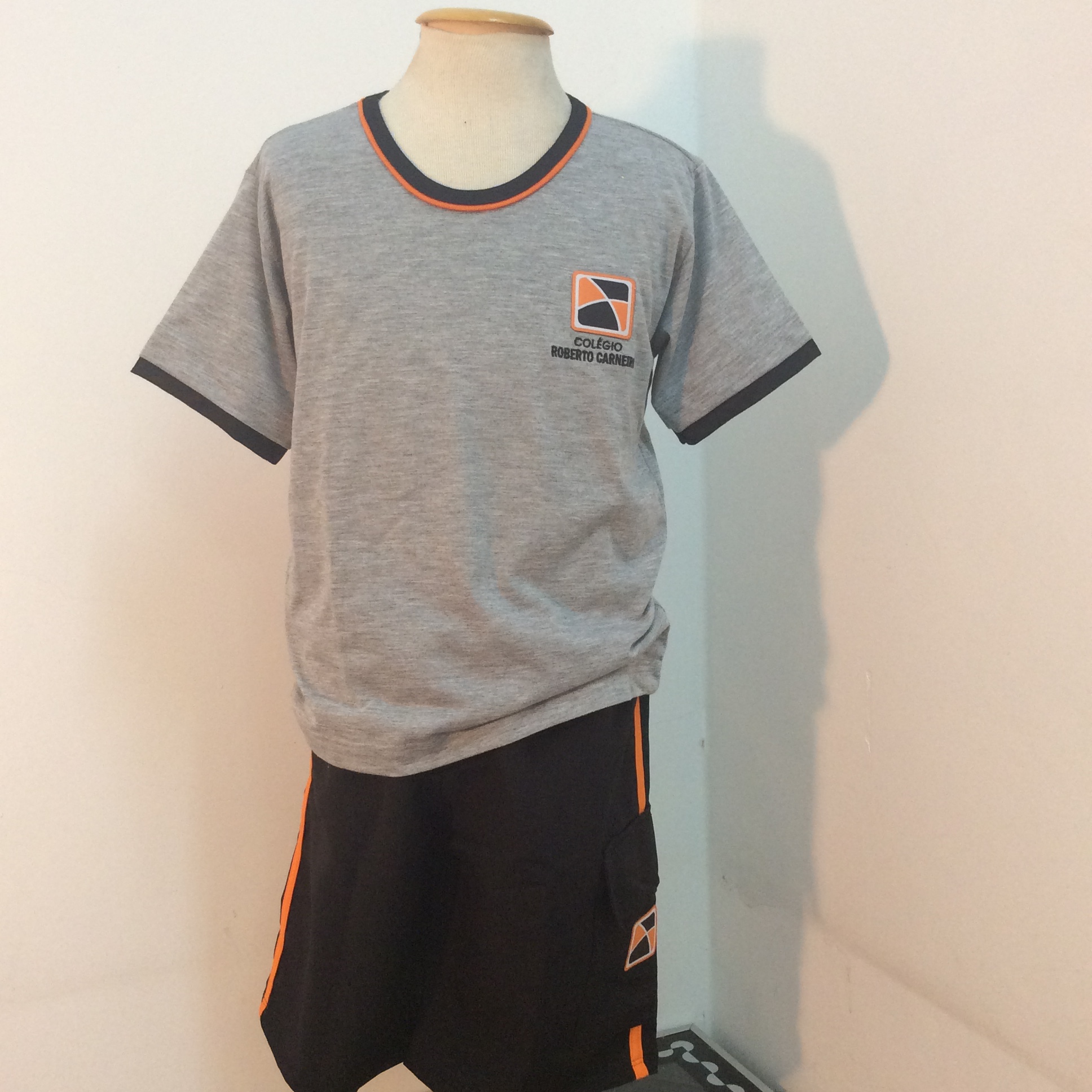Conjunto Roberto Carneiro