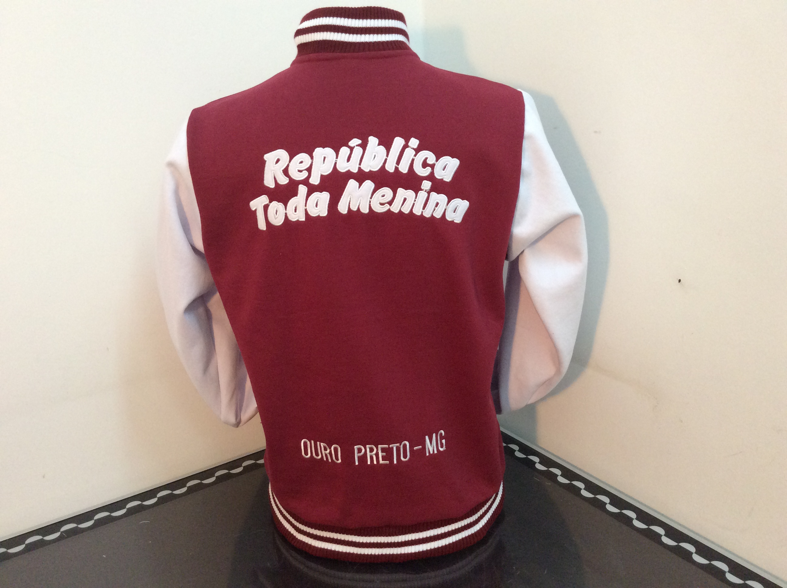 COSTA MOLETOM COLLEGE