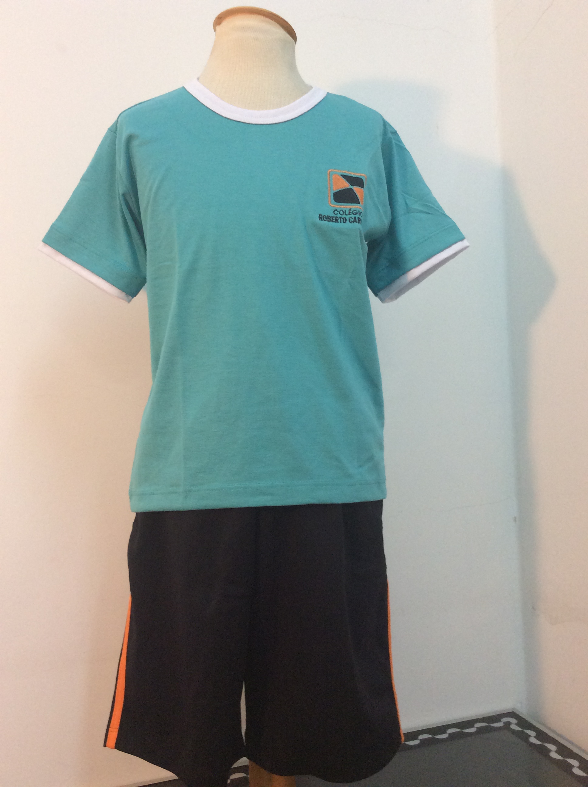 Conjunto Roberto Carneiro.
