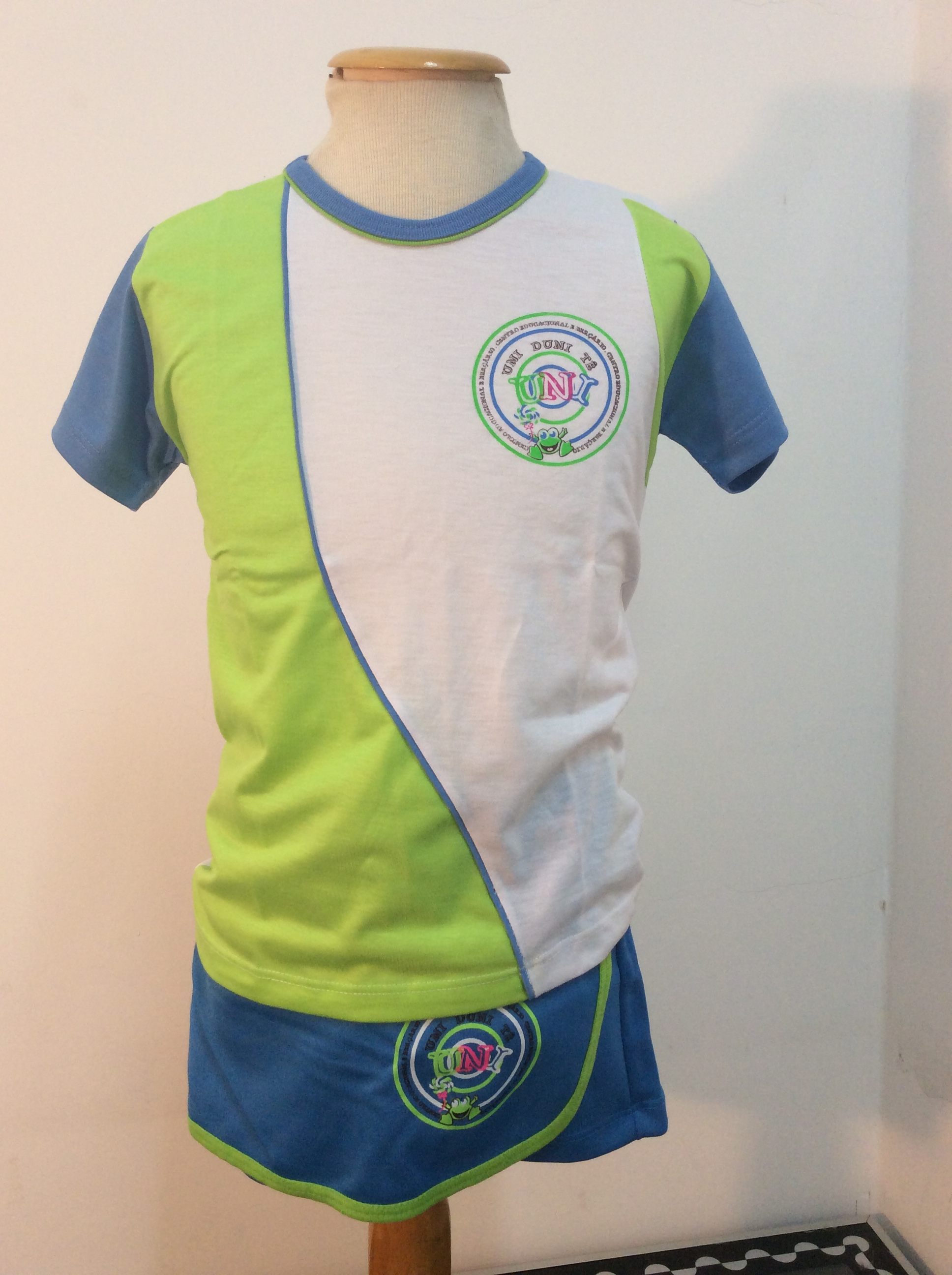 Conjunto UNI DUNI TE