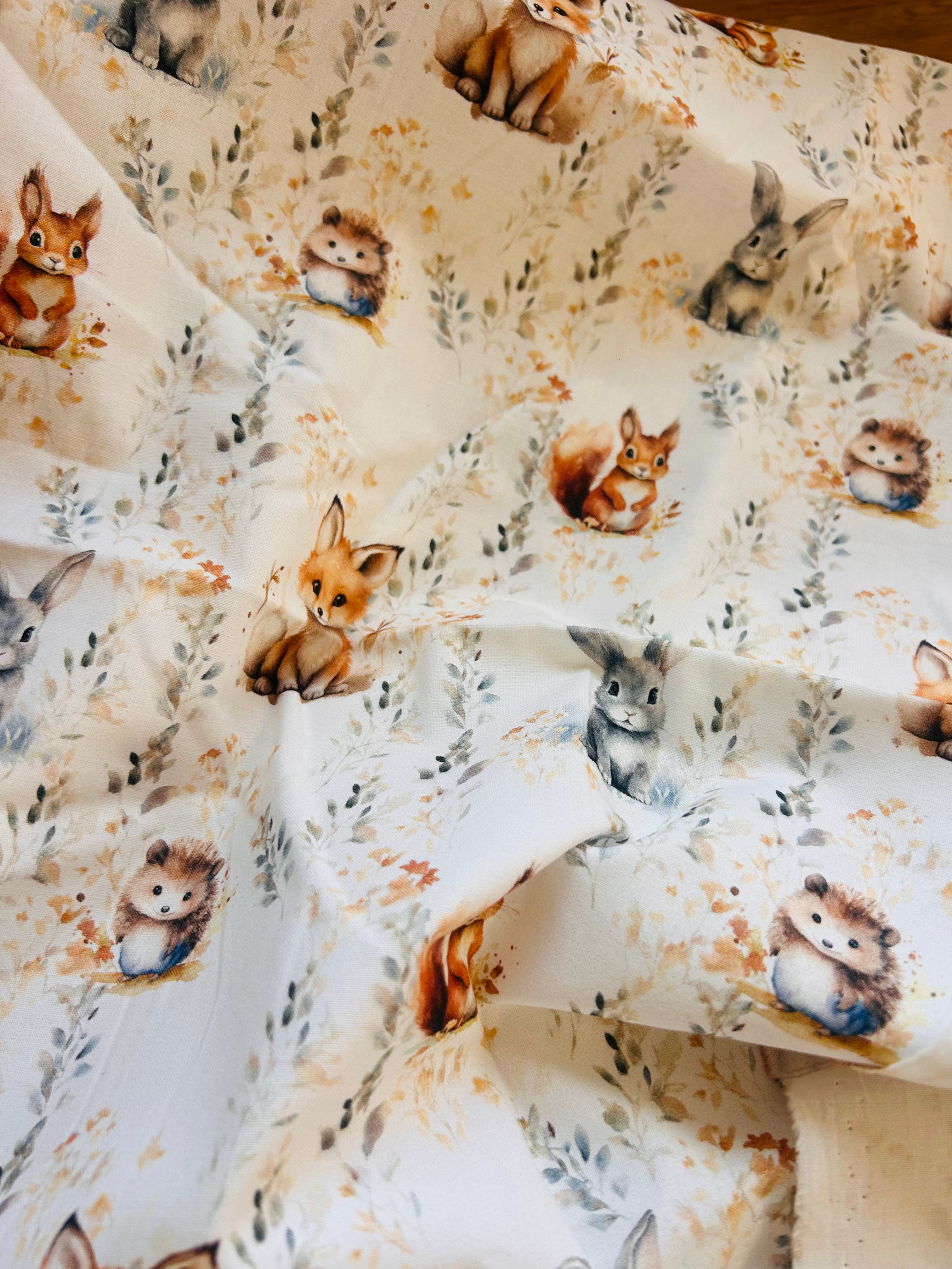 Tissu renards et lapins