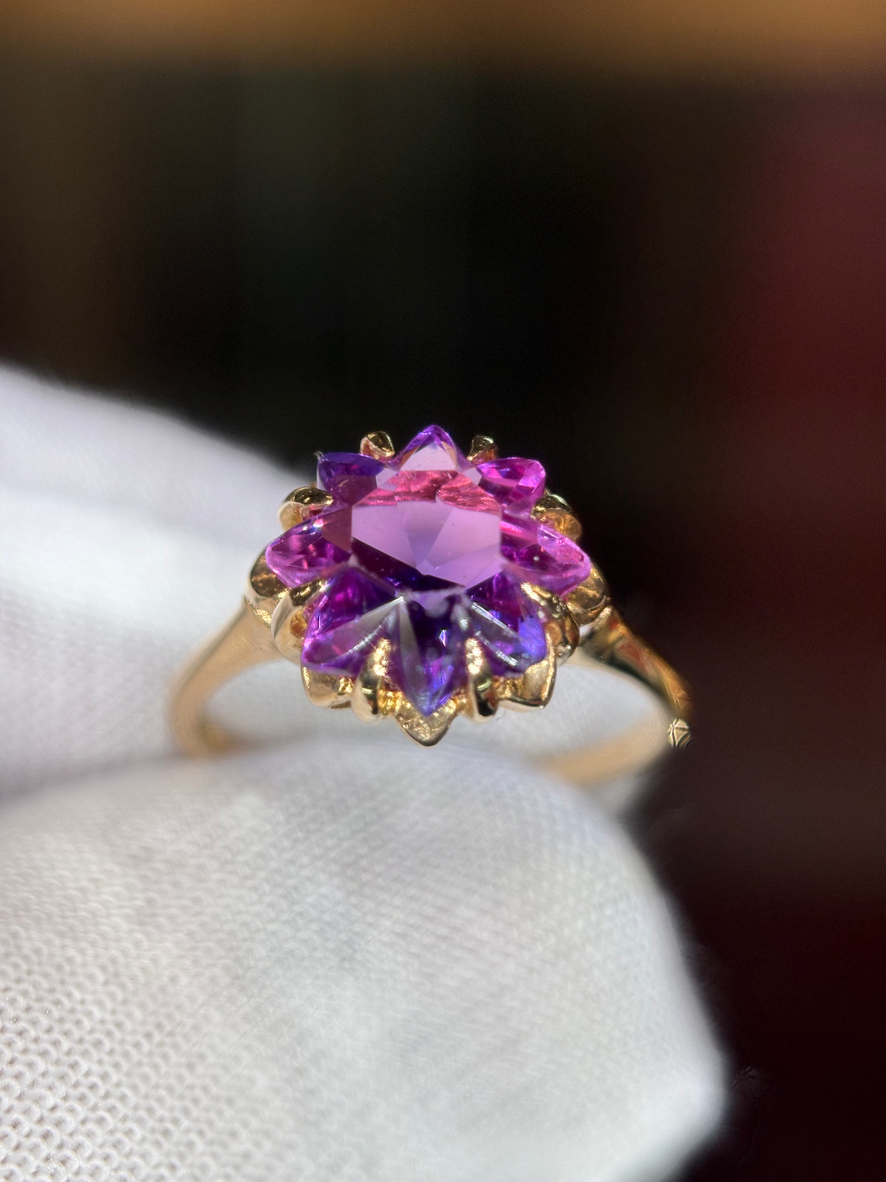 Mid-century estate purple sapphire cluster ring in gold setting