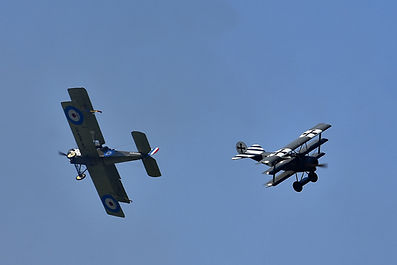 air dogfight.jpg
