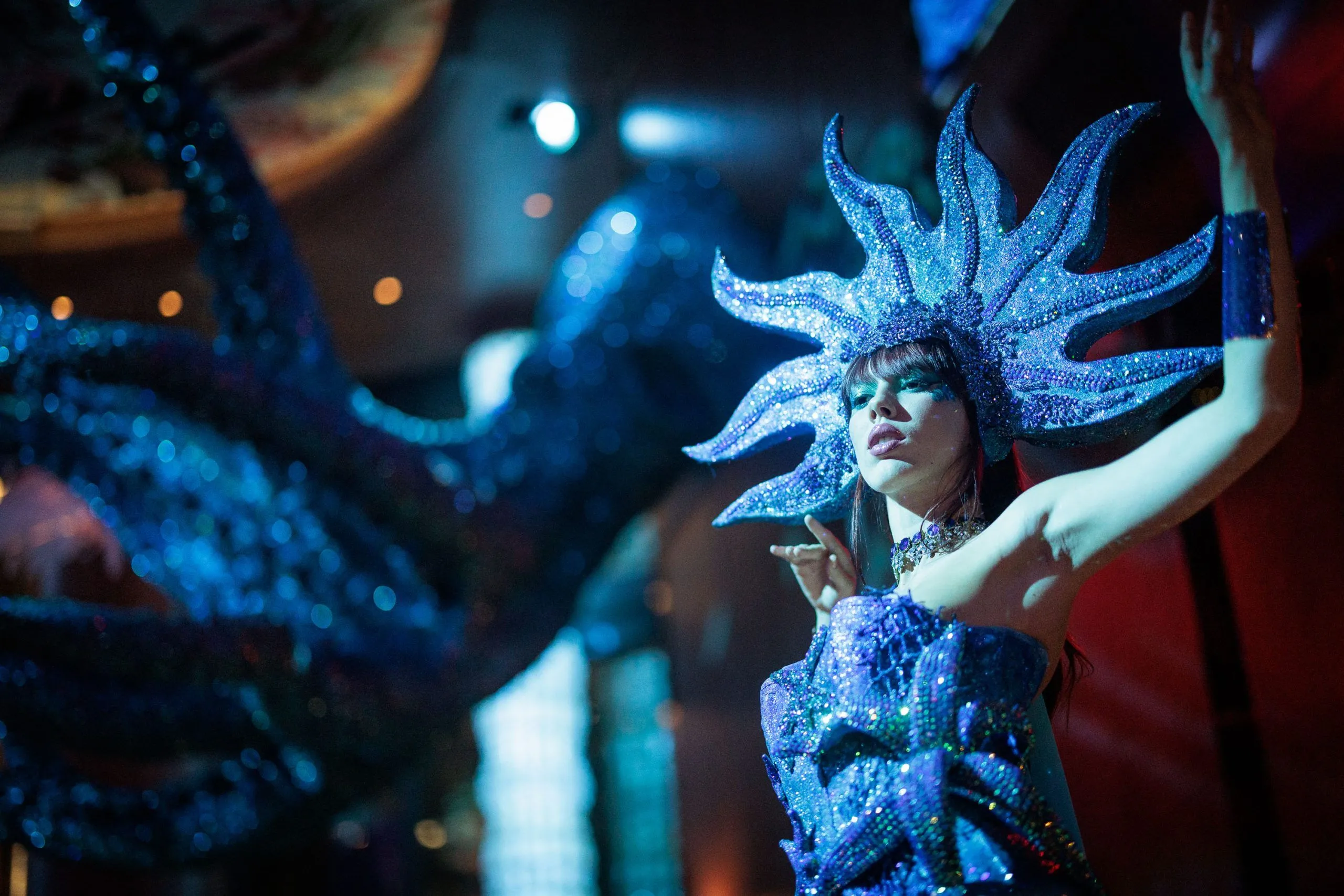 Karte Blanche & Co Mums the Word Spring issue 2025 May travel postcard