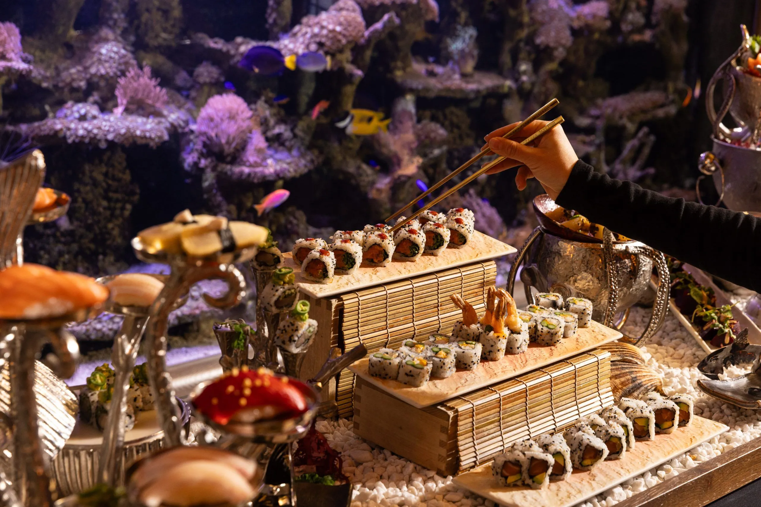 Karte Blanche & Co Mums the Word Spring issue 2025 May travel postcard