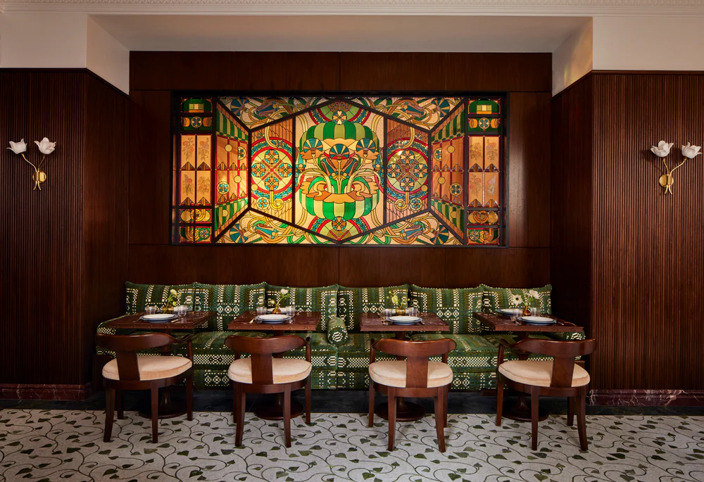 Karte Blanche & Co Mums the Word Spring issue 2025 May travel postcard