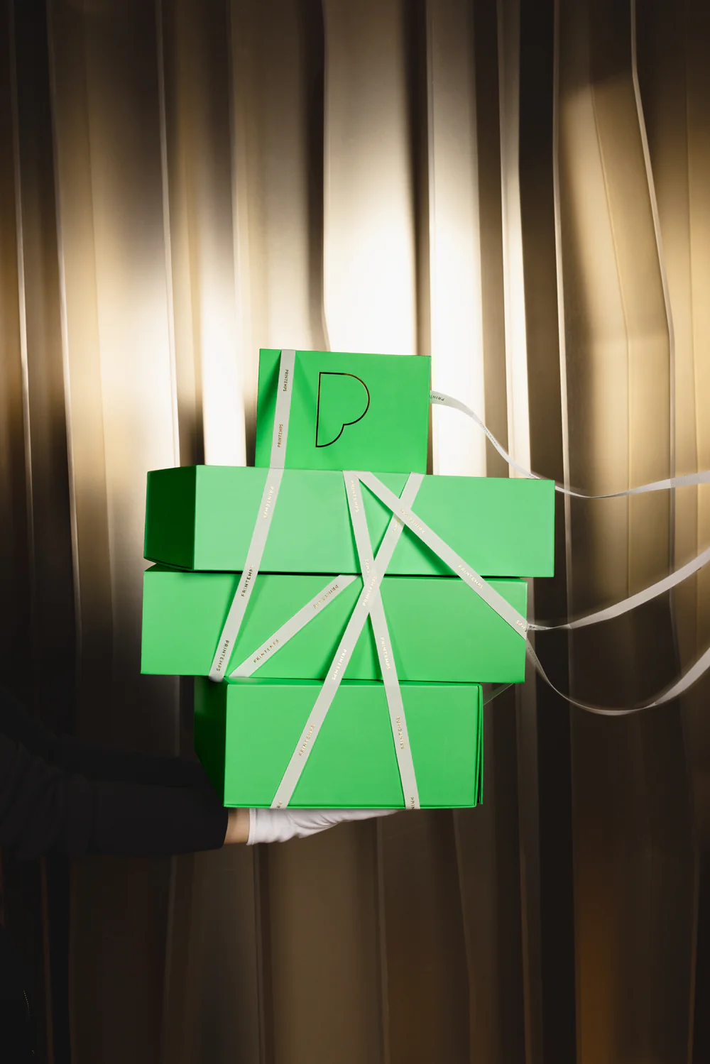 Karte Blanche & Co Mums the Word Spring issue 2025 May travel postcard