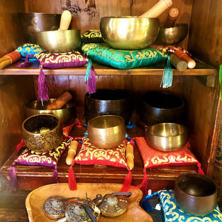 Karte Blanche August 2023 Hello to Hollywood issue