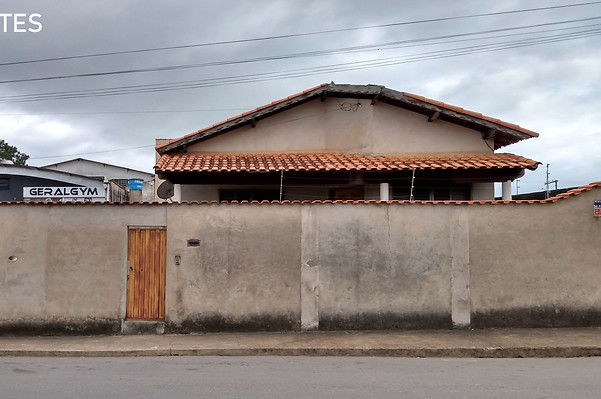 0 FACHADA ANTES.jpg