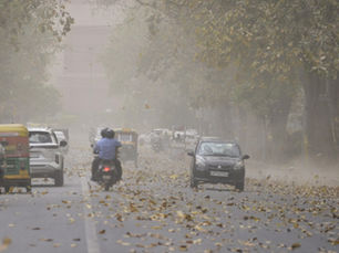 AAP, BJP wrangle over Delhi's 'poor' air quality after dust storm