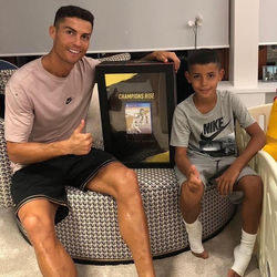 Ronaldo - FIFA 19 Box