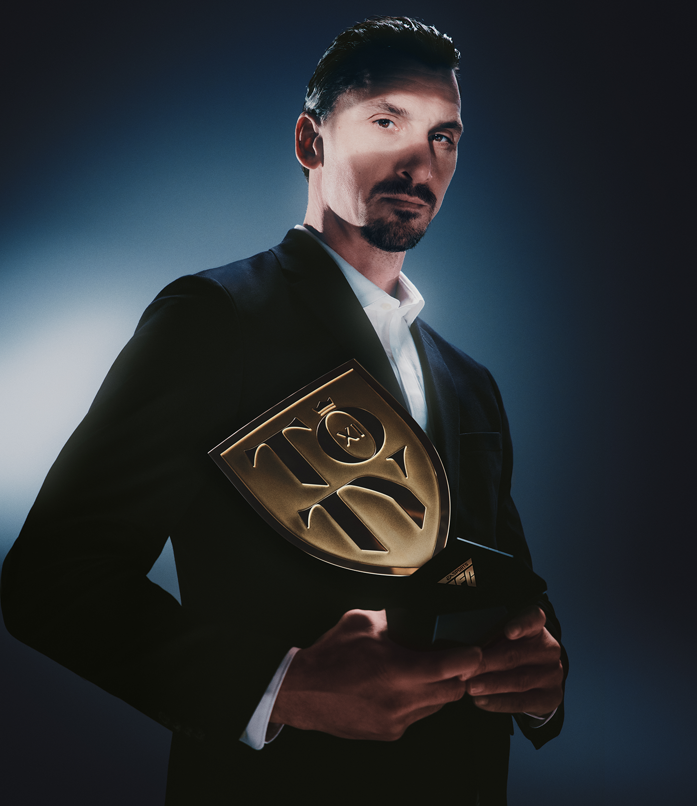 TOTY x Zlatan_02_Portrait_070FINAL.png