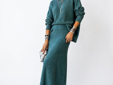 Conjunto Suzana: Elegância Atemporal em Malha Tricot