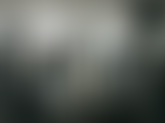 Bastidores da gravação de um vídeo institucional em ambiente corporativo no Brasil.