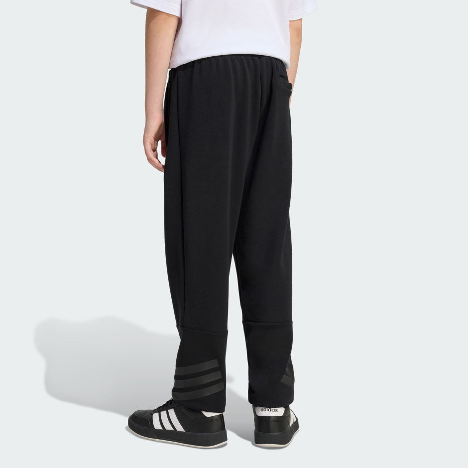 الصورة المصغرة: Kids Clothing  FUTURE ICONS 3-STRIPES CUFFED PANTS