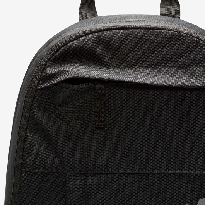 الصورة المصغرة: Nike Backpack (21L)