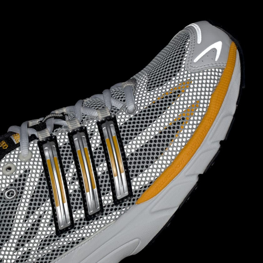 Thumbnail: Men • Originals Adistar Cushion Shoes