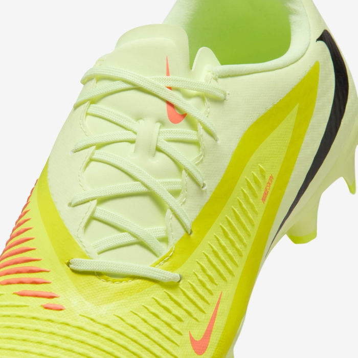 Thumbnail: Nike Phantom 6 Low Academy Multi-ground Football Boot