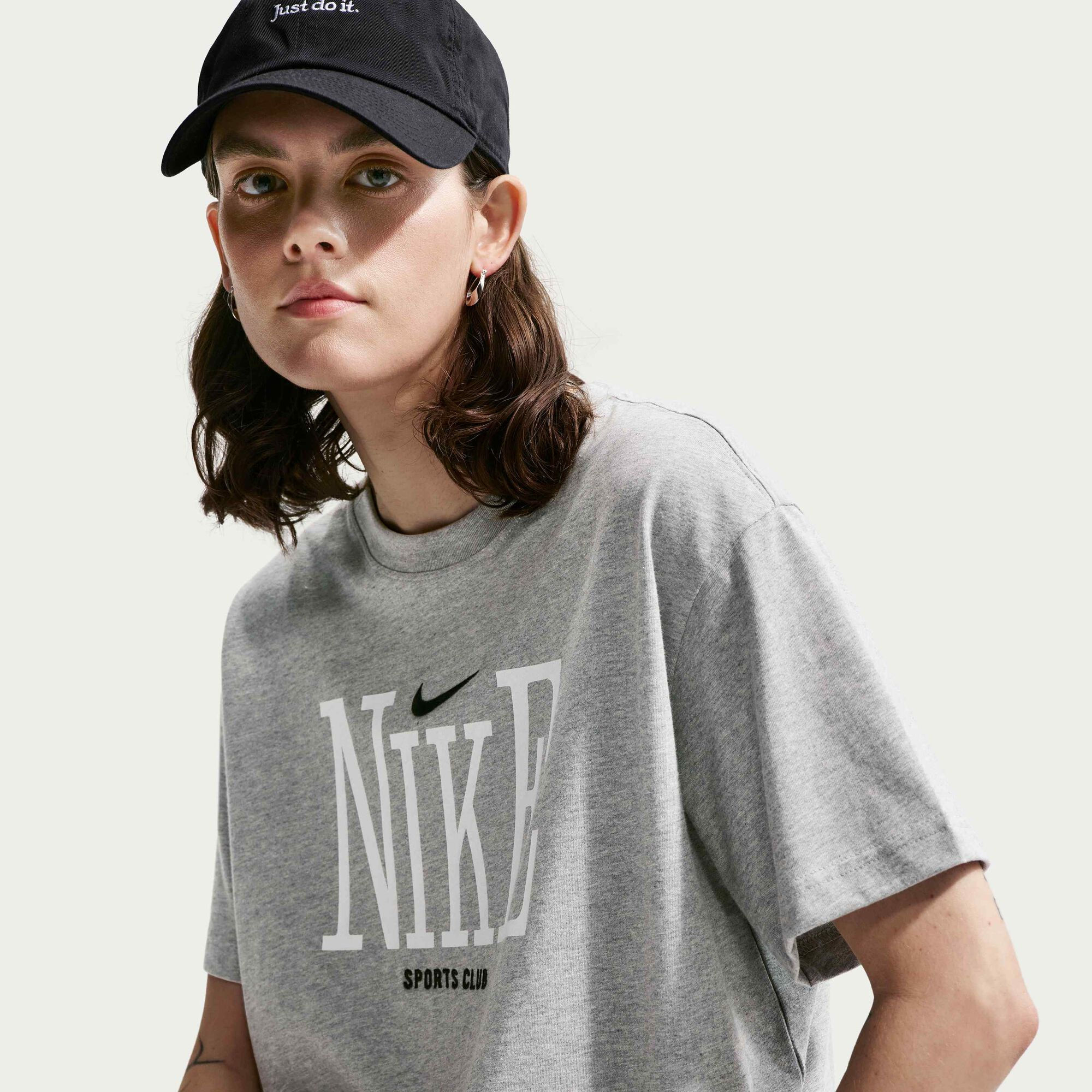 Women's Sportswear Classic T-Shirt