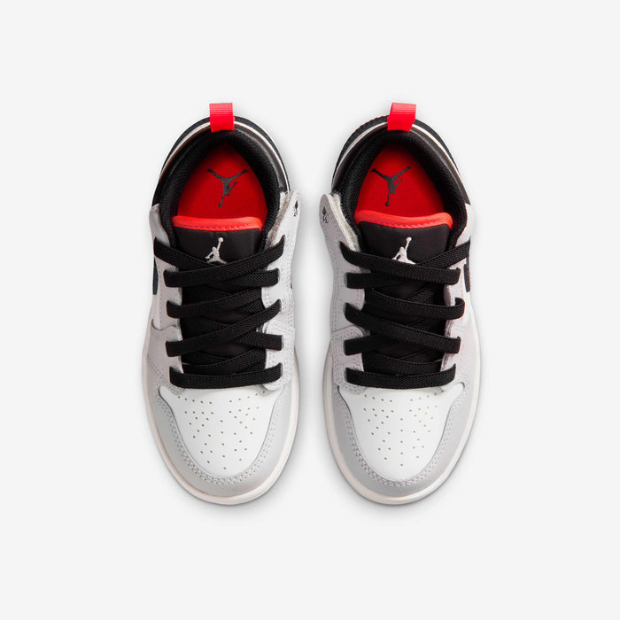 الصورة المصغرة: Jordan 1 Low Alt Younger Kids' Shoes