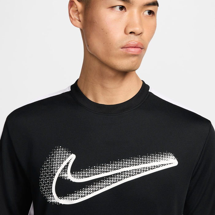 الصورة المصغرة: Nike Academy Men's Dri-FIT Short-Sleeve Soccer Top