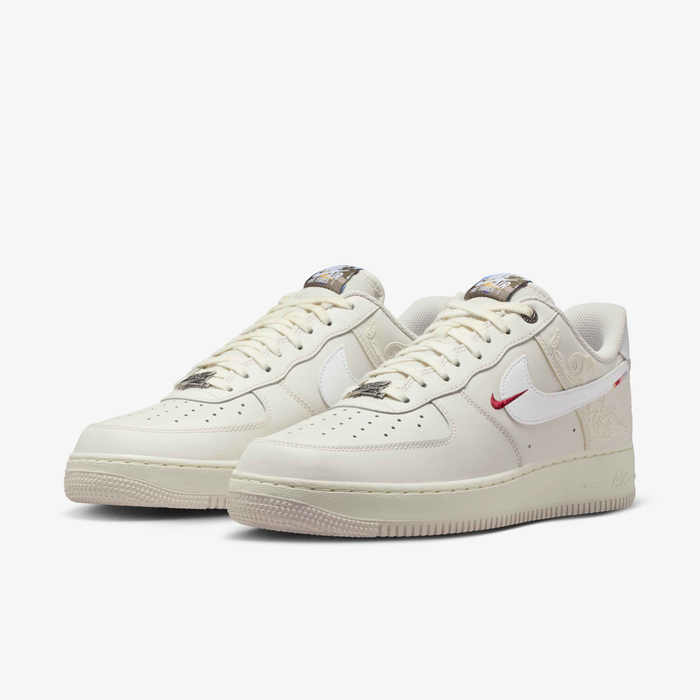 الصورة المصغرة: Nike Air Force 1 '07 SE 'LNY' Men's shoes