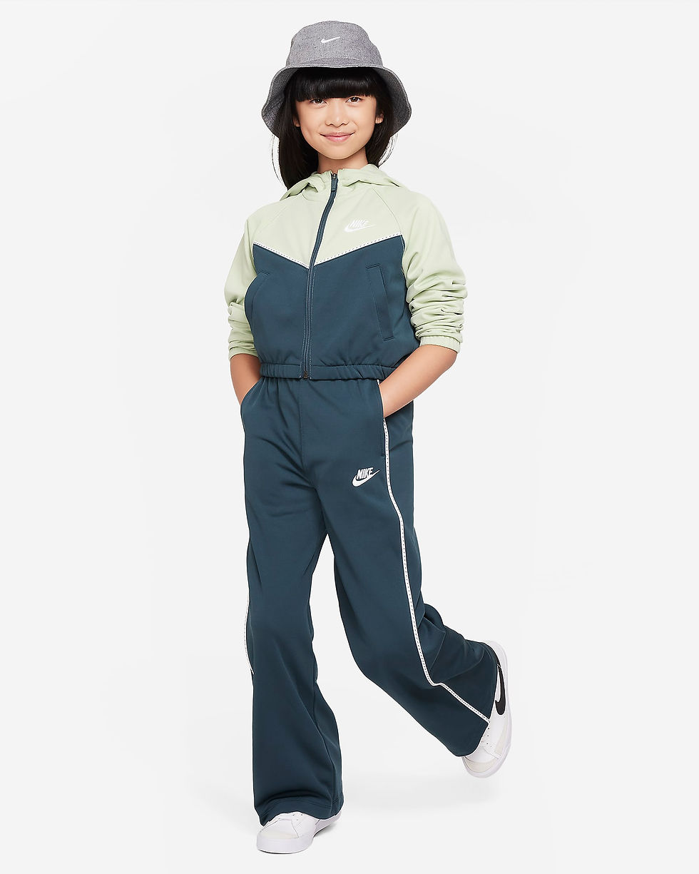 Nike Sportswear Older Kids' (Girls') Tracksuit