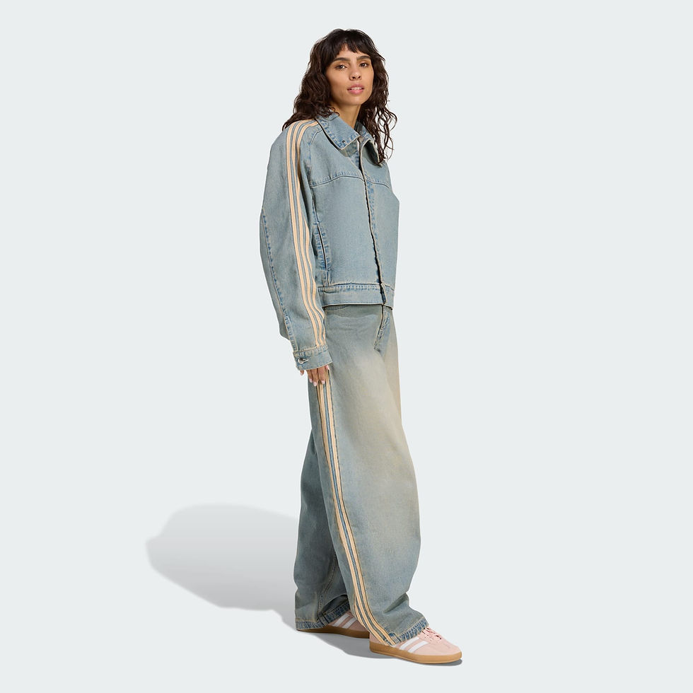 الصورة المصغرة: Women's • Originals Premium Essentials Denim Jacket