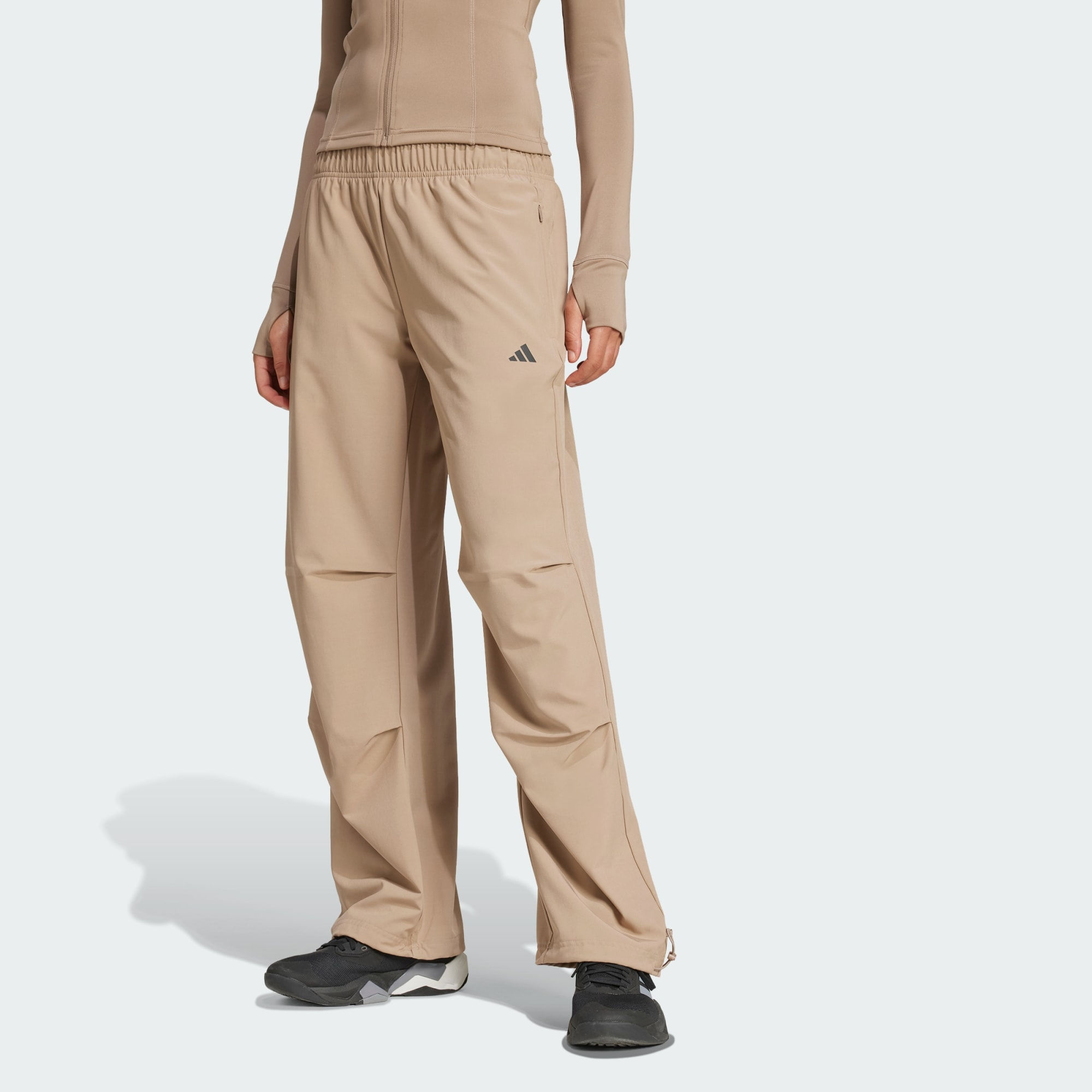 Women • Gym & Training Workout Essentials Woven Training Joggers