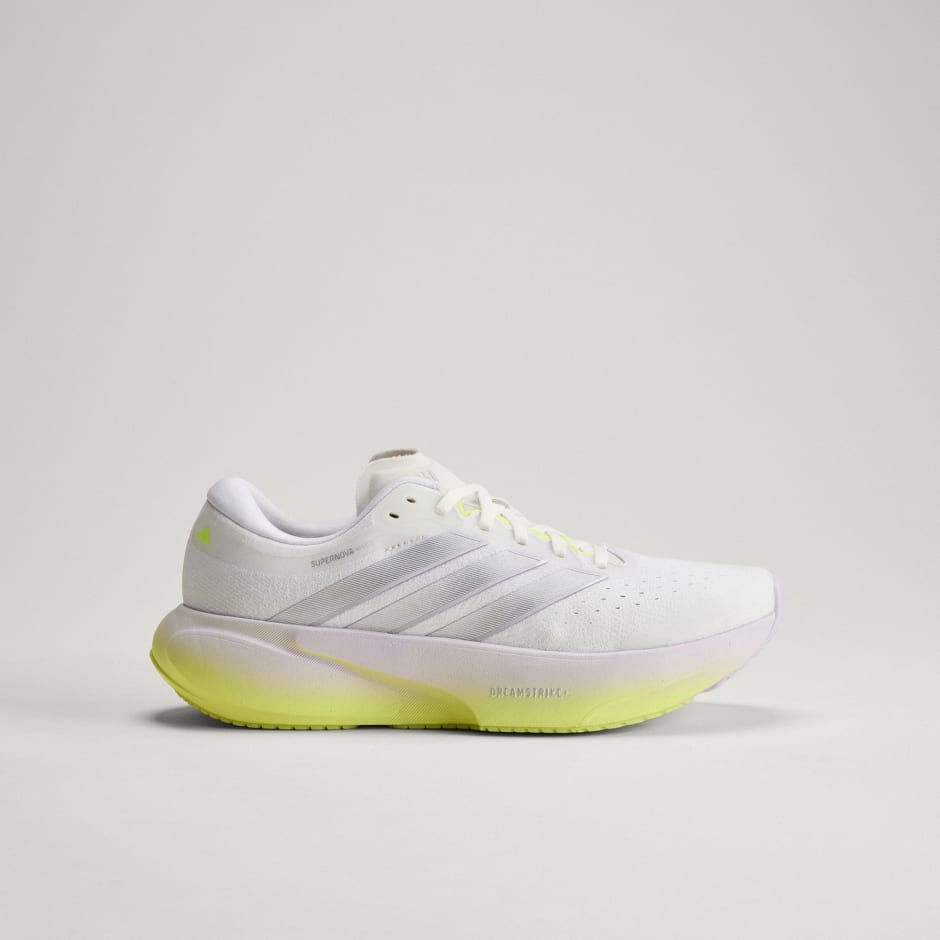 Thumbnail: Women Shoes SUPERNOVA RISE 3 RUNNING SHOES