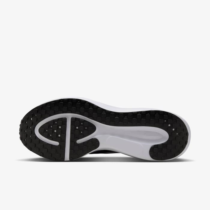 الصورة المصغرة: Nike Revolution 8 EasyOn Men's Road Running Shoes