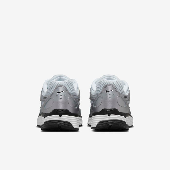 الصورة المصغرة: Nike P-6000 Shoes