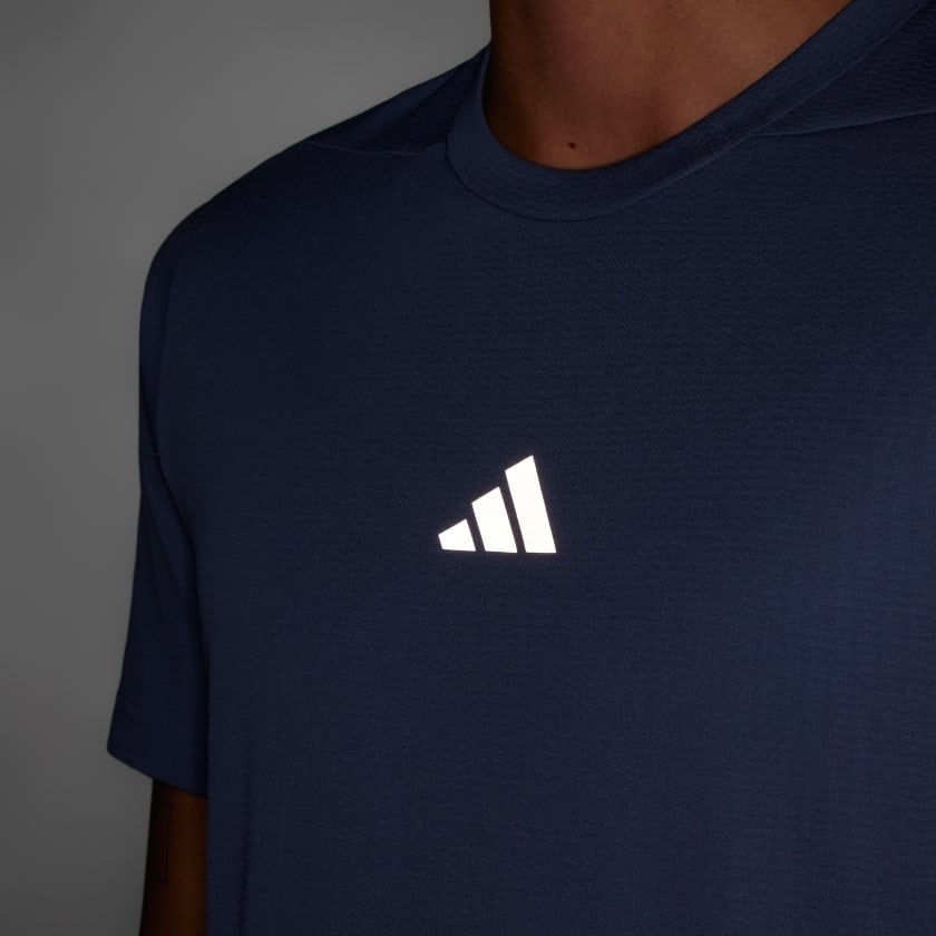 Thumbnail: Men • Training DESIGNED FOR TRAINING HIIT WORKOUT HEAT.RDY TEE