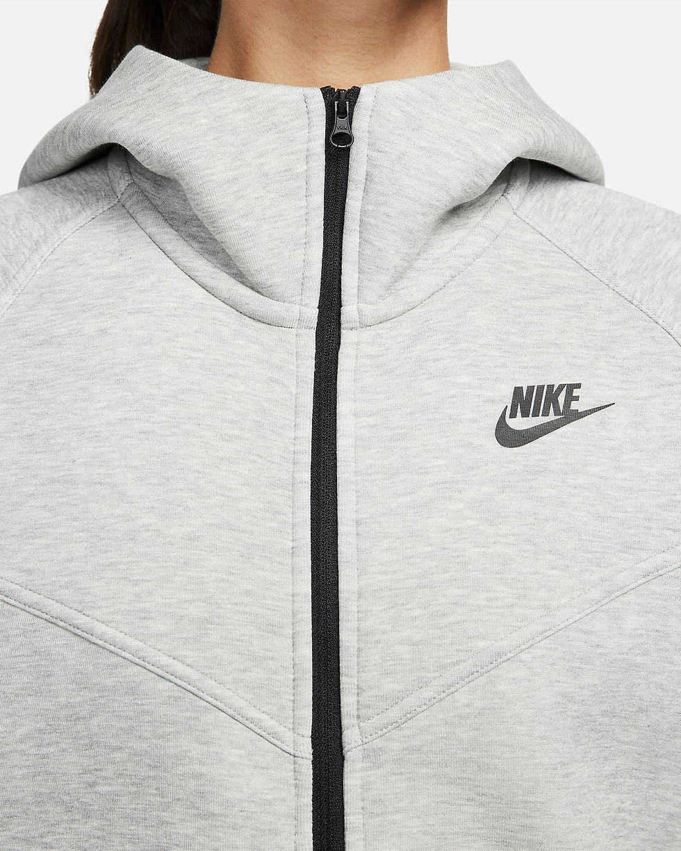 Thumbnail: Nike Sportswear Tech Fleece Windrunner Women's Full-Zip Hoodie