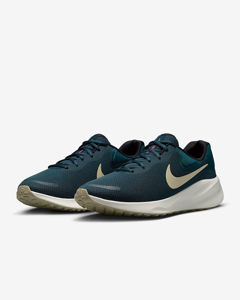 الصورة المصغرة: Nike Revolution 7 Men's Road Running Shoes