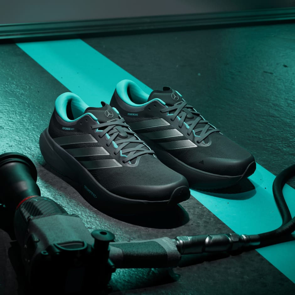الصورة المصغرة: Men's Shoes  SUPERNOVA RISE 3 MERCEDES AMG PETRONAS F1 TEAM Shoes