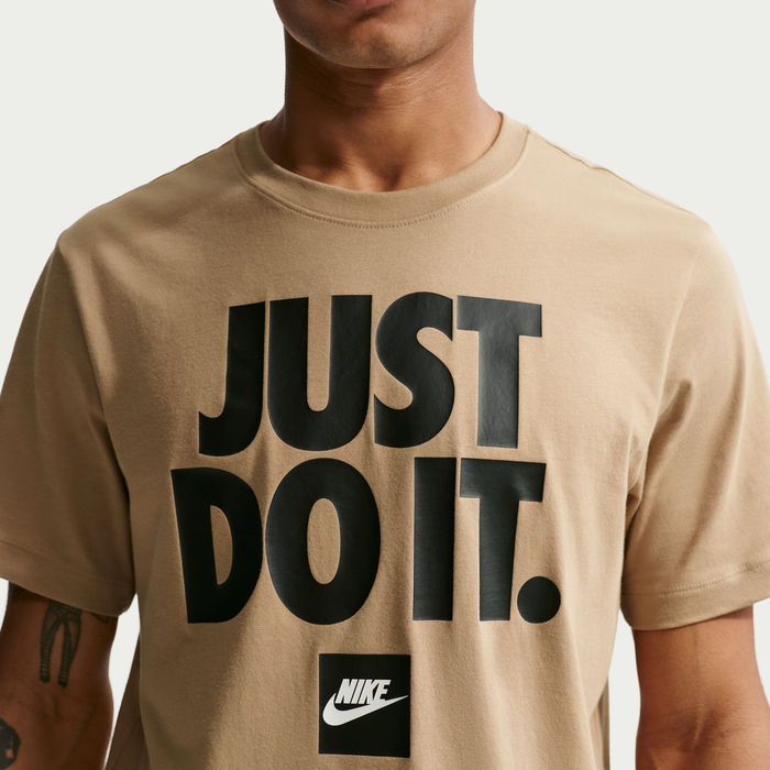 الصورة المصغرة: Nike Sportswear Men's T-Shirt