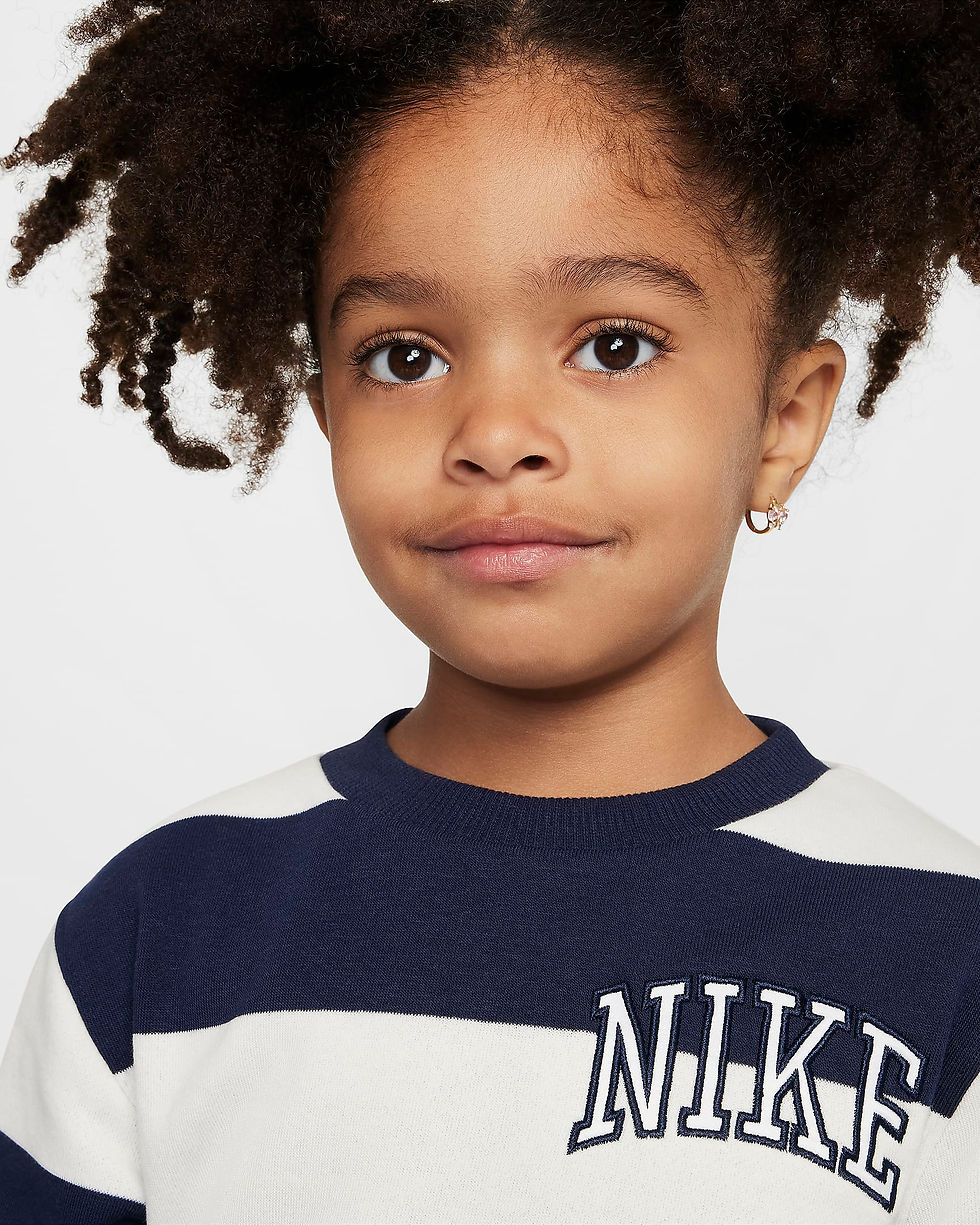 الصورة المصغرة: Nike Sportswear Club Toddler 2-Piece Rugby Stripe Crew Set