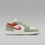 الصورة المصغرة: Air Jordan 1 Low Older Kids' Shoes