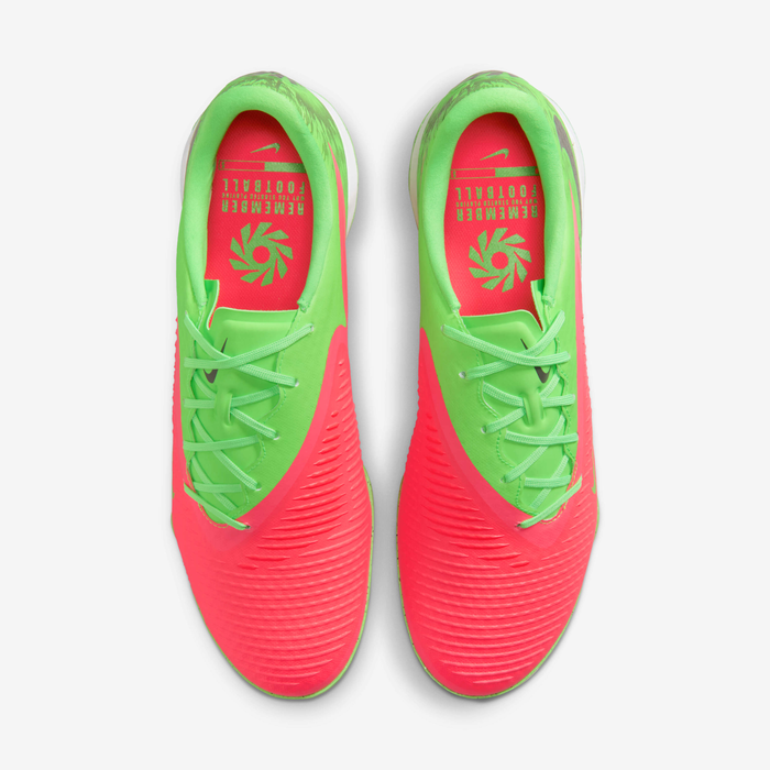 الصورة المصغرة: Nike Phantom 6 Low Academy 'Erling Haaland' Turf Football Shoes