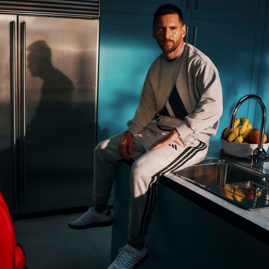 Thumbnail: Men Clothing Pants Essential 3-Stripes French Terry